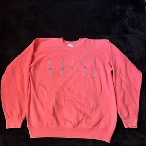 -Vintage 90s Pink Guess Crewneck
-Size Large